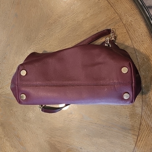 Michael Kors Burgundy Jet Set Lg Shoulder Tote Handbag With Matching Wallet NWT - Picture 3 of 16